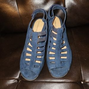 Croft & Barrow Ortholite Heels size 7.5M